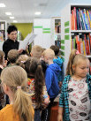 Akcje: Światowy Dzień Poezji w Oddziale dla Dzieci i Młodzieży - Zdjęcie nr 9