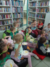 Akcje: W bibliotecznym świecie – XXII OTB w Filii nr 3 - Zdjęcie nr 8